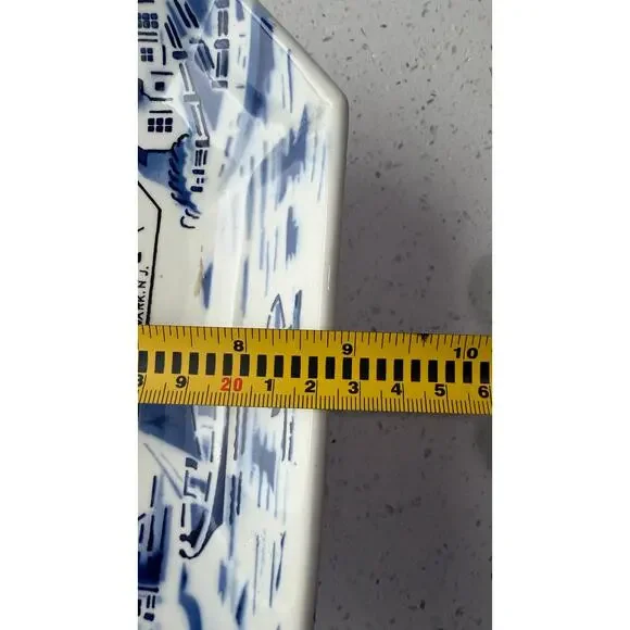 Vintage Delft Wall Clock - 8 Day Germany Blue & White -Missing Pendulum and Key - Picture 3 of 5